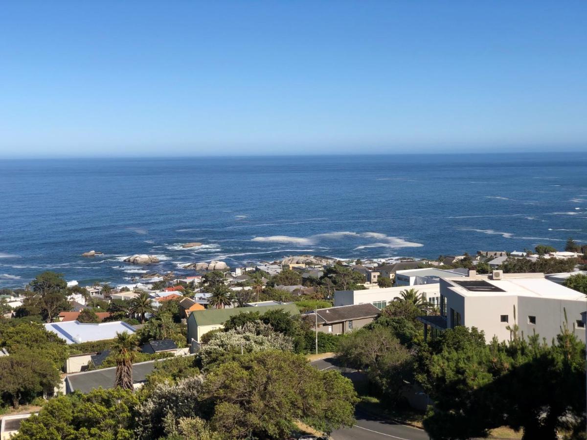 Camps Bay Blue Self-Catering Studios Кейптаун Екстериор снимка