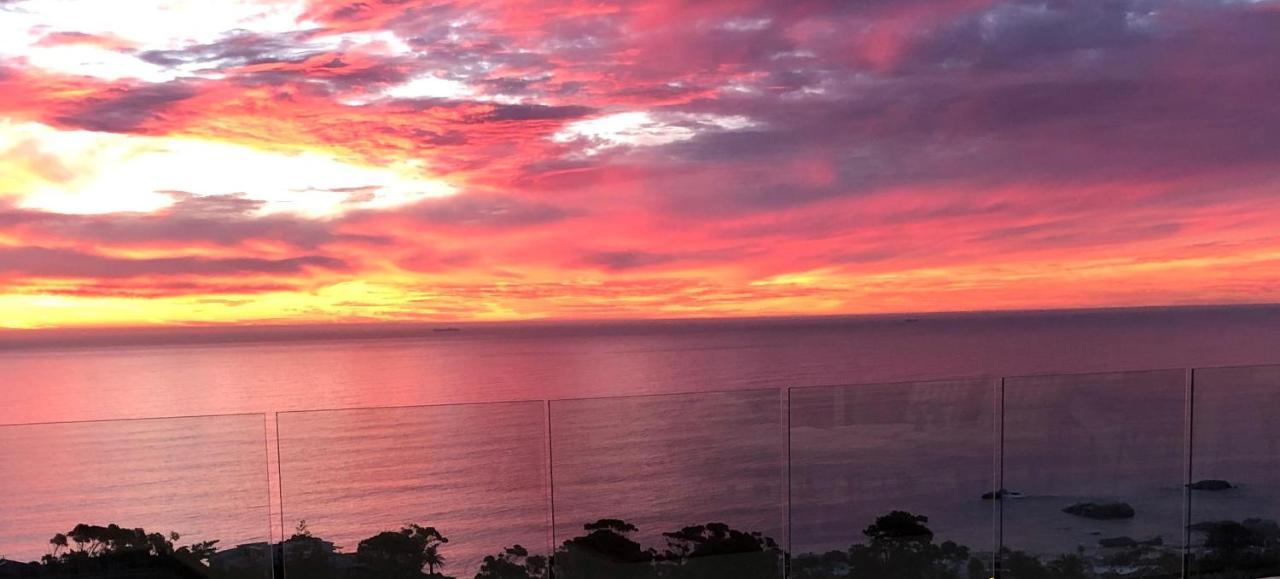 Camps Bay Blue Self-Catering Studios Кейптаун Екстериор снимка
