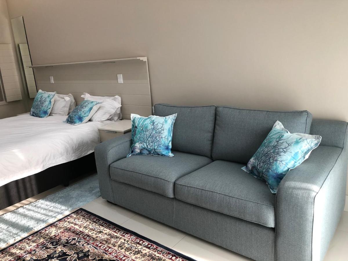 Camps Bay Blue Self-Catering Studios Кейптаун Екстериор снимка