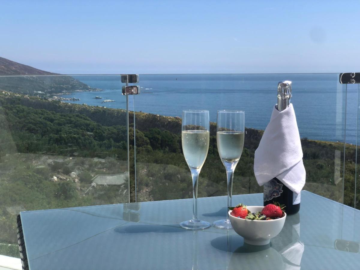 Camps Bay Blue Self-Catering Studios Кейптаун Екстериор снимка