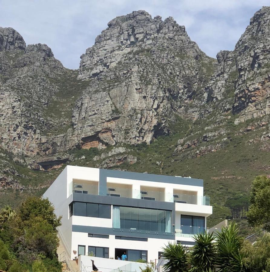 Camps Bay Blue Self-Catering Studios Кейптаун Екстериор снимка